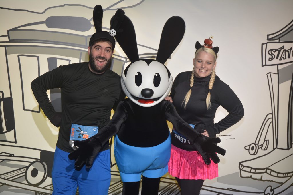 Spencer and Katie meet Oswald the Lucky Rabbit dressed as Oswald and Ortensia!